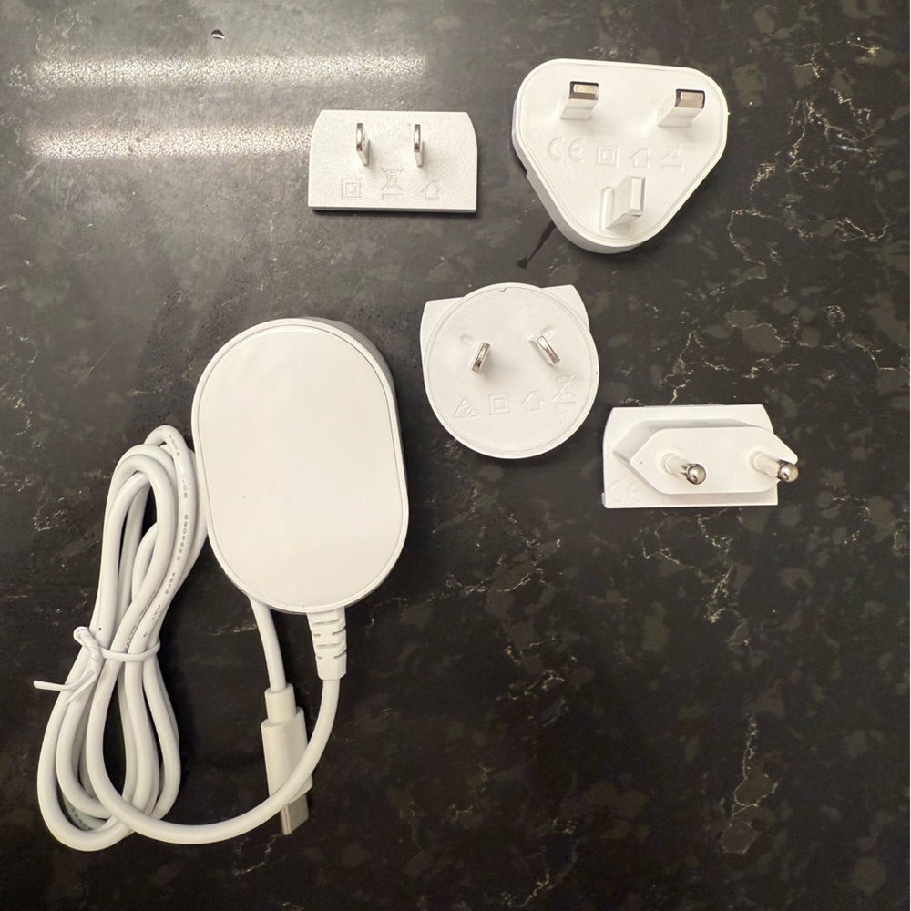 Omnilux Power Adapter Charger with Interchangeable Plugs